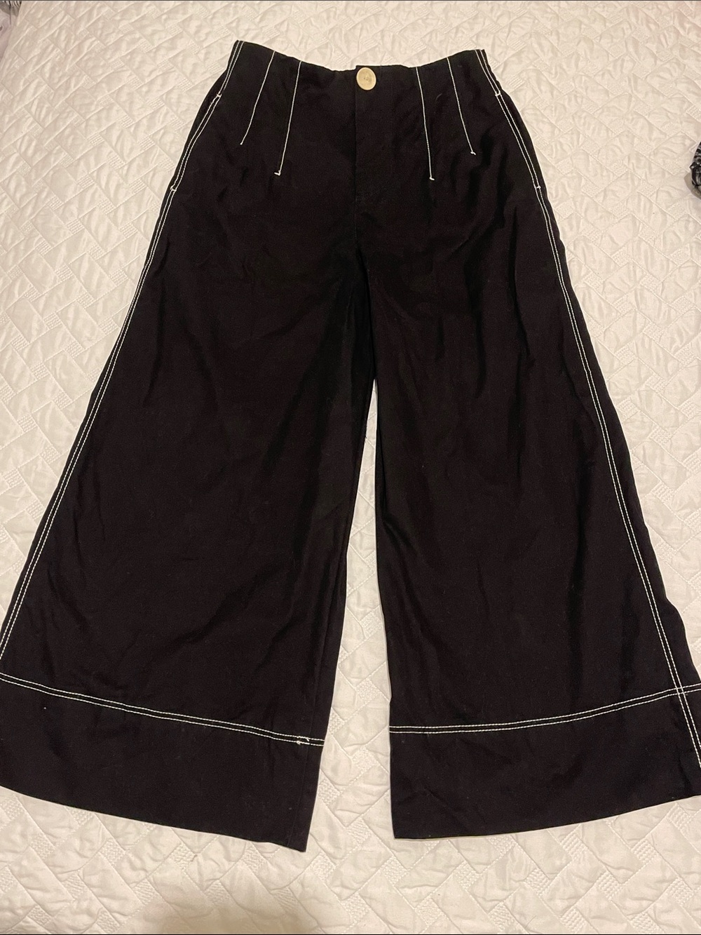 Zara TRF collection Black Wide-Leg Pants with White Contrast Stitching sz S
